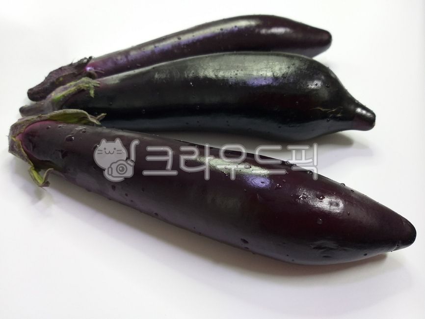 purple eggplant,Eggplant,purple,anthocyanin,vegetables