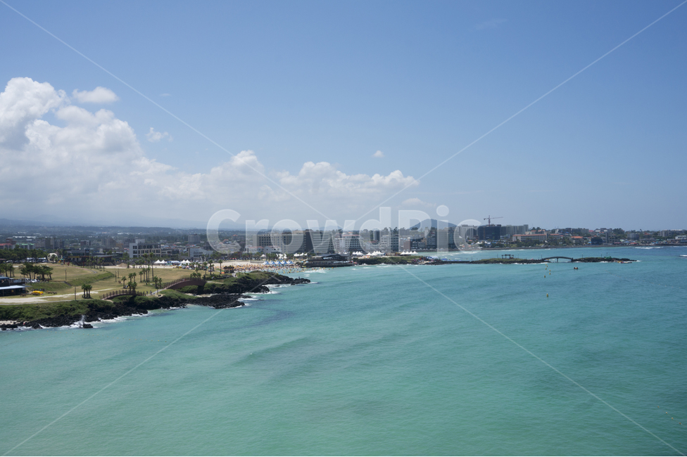 풍경,해변,제주,바다,해수욕장,함덕,함덕해수욕장,파도,섬,한국,하늘,물,자연,해안,블루,바위,아시아,명승지,녹색,모래,태양,장관,비치,경치,파랑,구름,자연,풍경,nature,landscape,outdoors,옥외,scenery,land,땅,ocean,대양,sea,water,shoreline,해안선,promontory,곶