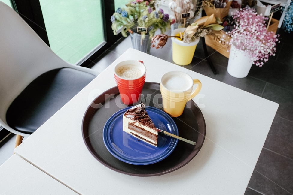 카페,커피,아메리카노,드립커피,감성사진,스냅,필름,필름느낌,필름사진,신상카페,카페투어,여행,라떼,카페라떼,카푸치노,음식,식재료,요리,food,cook,meal,dishes,food reserves,디저트,간식,후식,dessert,snack,커피,카페,coffee,cafe
