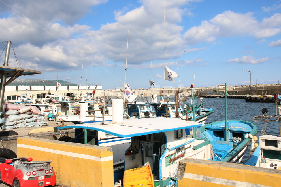 물,워터프론트,waterfront,water,car,transportation,vehicle,자동차,automobile,차량,산업,industry,industrial,어업,fishery,fishing industry