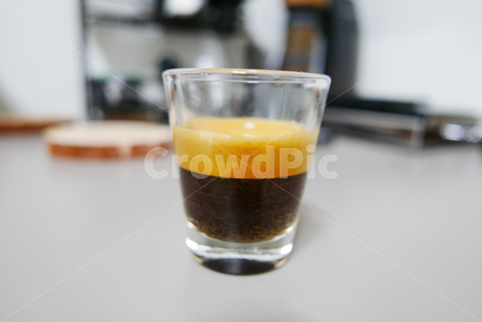 에스프레소,커피,아메리카노,따듯한,겨울,커피한자,카피한잔,커피,카페,coffee,cafe
