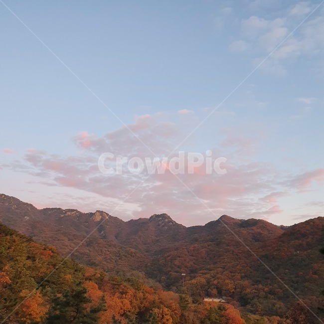 nature,자연,mountain,산,outdoors,옥외,노을,가을,가을산,하늘,landscape,정상,꼭대기,구름,북한산,해질녘,감성사진,배경,background,숲,단풍,tree,자연풍경,풍경