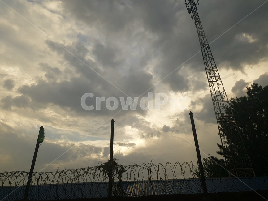 네팔,하늘,구름,저녁하늘,노을,많은구름,실루엣,자연,nature,cloud,에너지산업,energy industry,construction crane,건설 크레인