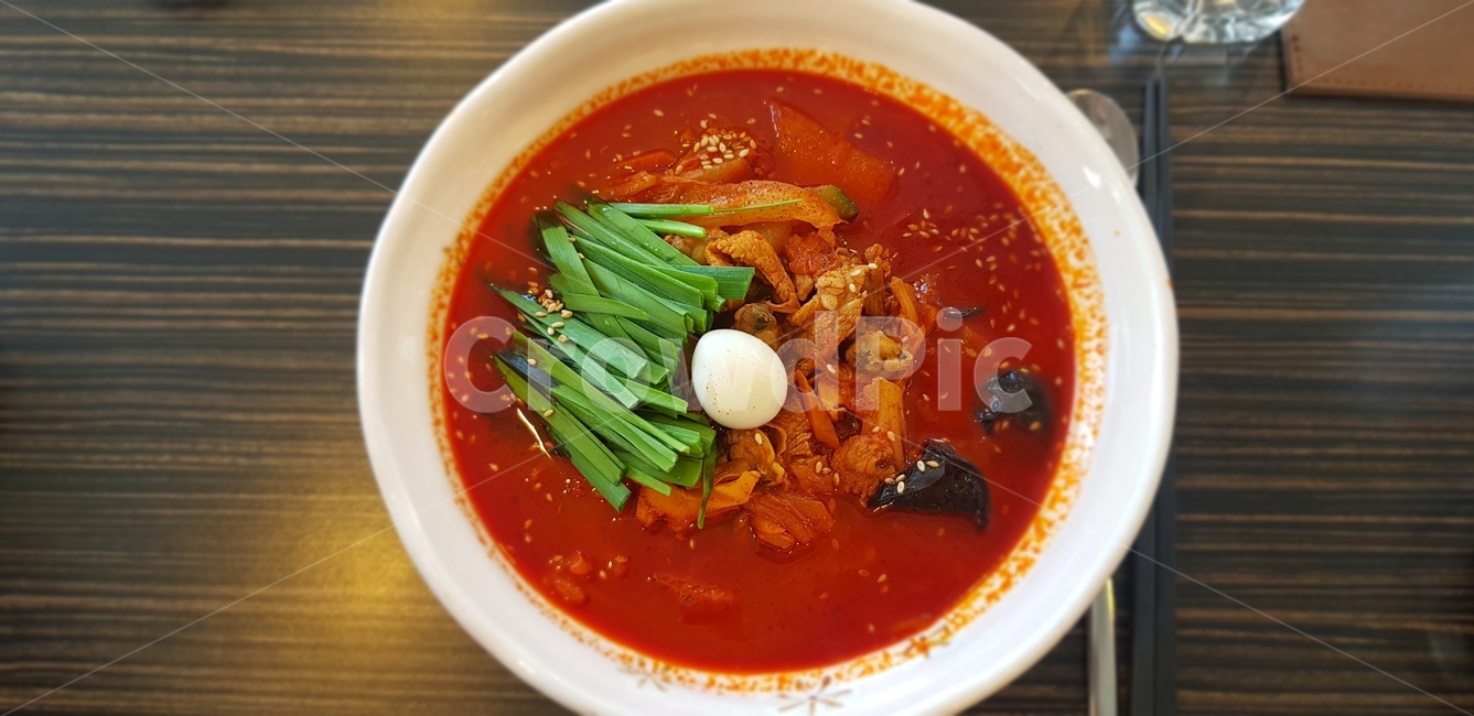 짬뽕,음식,외식,밥,점심,음식,식재료,요리,food,cook,meal,dishes,food reserves,면류,면요리,noodles,중식,중국음식,중화요리,chinese food,chinese dishes,chinese meal,chinese cook