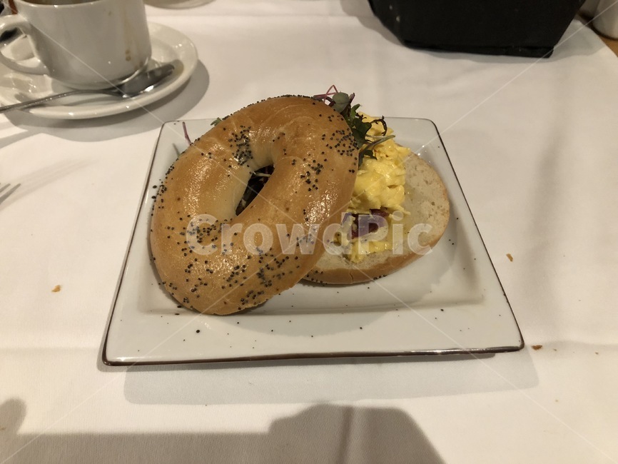 bagel,베이글,brunch,브런치,조식,빵,bread,음식,식재료,요리,food,cook,meal,dishes,food reserves