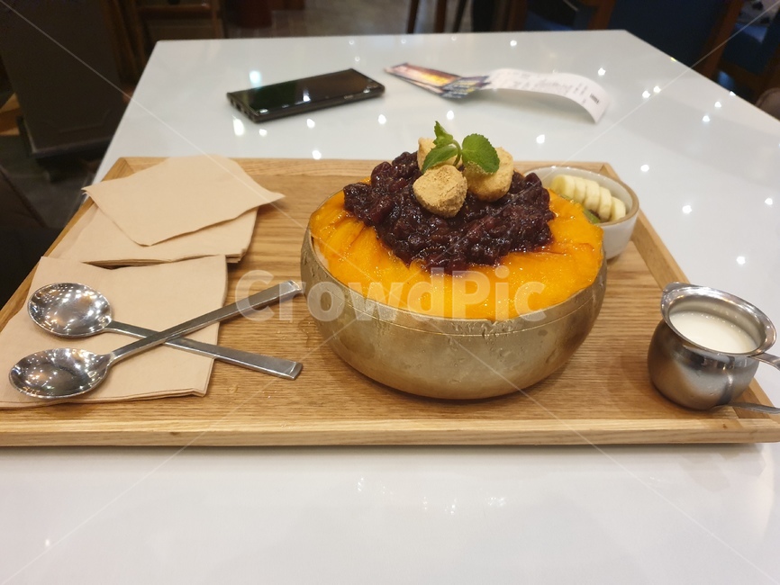팥빙수,홍시빙수,빙수,여름,예쁜빙수,맛집,음식,식재료,요리,food,cook,meal,dishes,food reserves