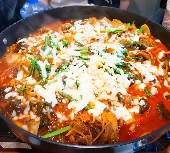 한식,곱창전골,전골,국물요리,koreanfood,곱창,치즈곱창,치즈요리,치즈,cheeze,음식,식재료,요리,food,cook,meal,dishes,food reserves,한식,한국음식,한국요리,korean food,korean dishes,korean meal,korean cook