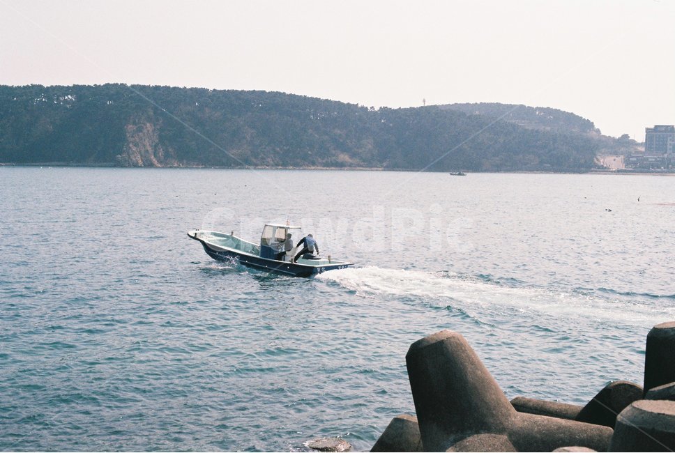 바다,해변,백사장,파도,배,어선,산업,industry,industrial,어업,fishery,fishing industry
