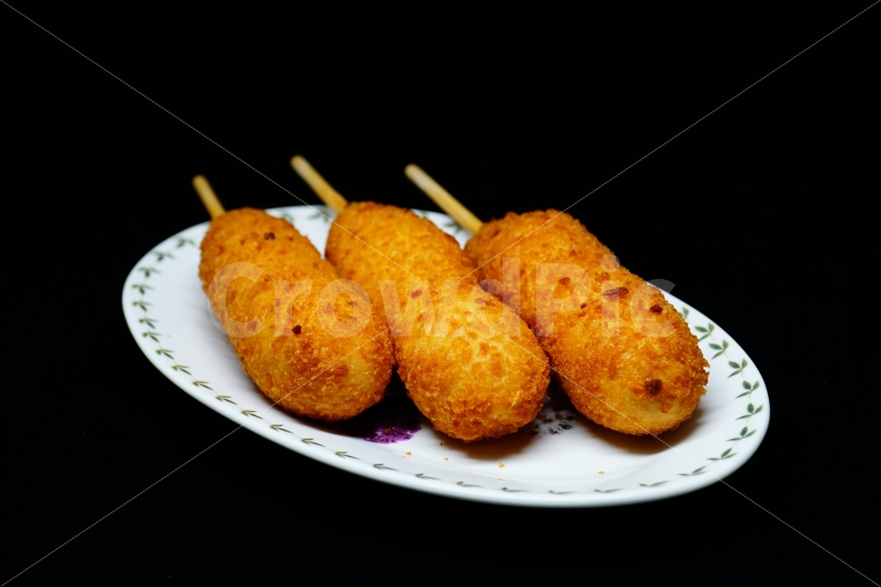 핫도그,hotdog,누끼,누끼사진,접시,간식,디저트,dessert,후식,인스턴트,패스트푸드,페스트푸드,food,과자,냉동식품,식품,식료품,사물,물건,오브젝트,object,음식,맛있는,맛있다,일상,생활,주방,부엌,요리,조리,cook,레시피,recipe,식사,밀가루,튀김,컨셉,콘셉,concept,먹거리,먹을거리,meal,snack,dishes,먹을거,먹을것,군것질,분식,eat,음식,식재료,요리,food,cook,meal,dishes,food reserves,빵,bread,디저트,간식,후식,dessert,snack,누끼,remove background