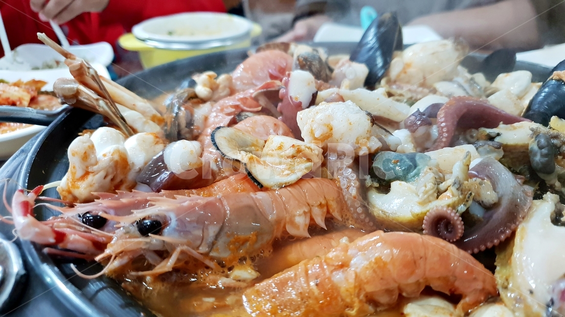 해물탕,해물,해산물,음식,식사,푸드,새우,전복,낙지,홍합,조개,푸짐,food,seafood,meal,먹방,맛집,딱새우,음식,식재료,요리,food,cook,meal,dishes,food reserves,수산물,해산물,fishery products,seafood,한식,한국음식,한국요리,korean food,korean dishes,korean meal,korean cook