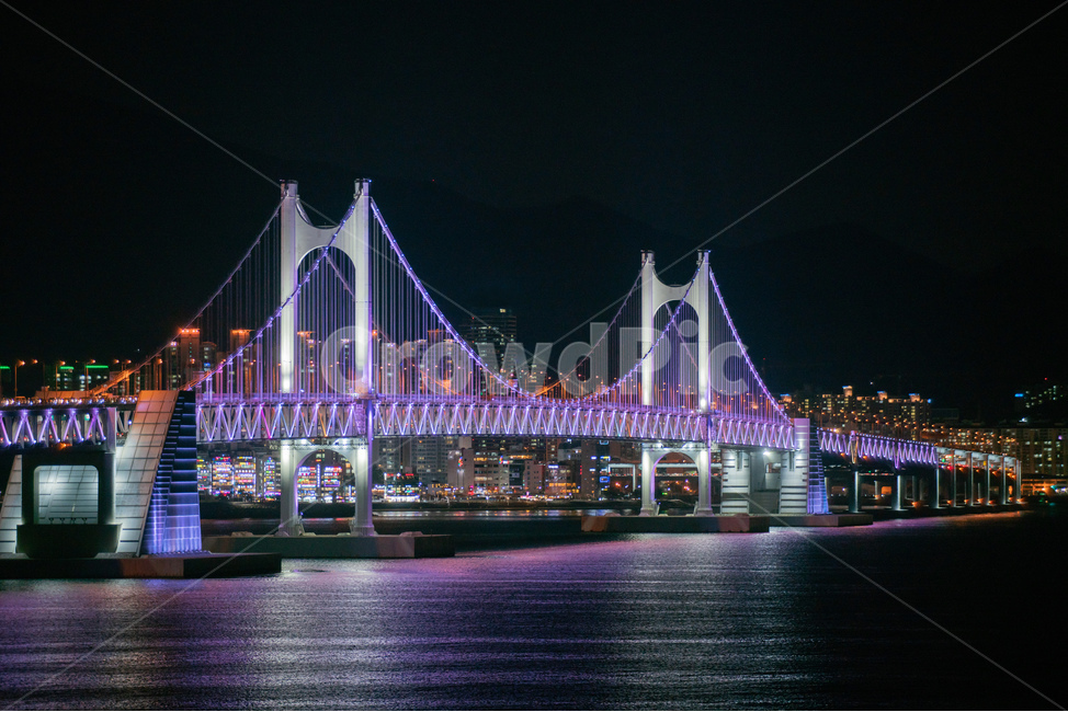 야경,도시,도심,불빛,아파트,고층건물,밤,스카이라인,빌딩숲,대도시,건축물,city,night,대교,다리,야경,밤,풍경,nightscape,night,landscape,도시,city,한국도시풍경,한국도시경관,korea cityscape,건축물,건물외관,exterior,building,structure,architecture,construction,bridge,건물