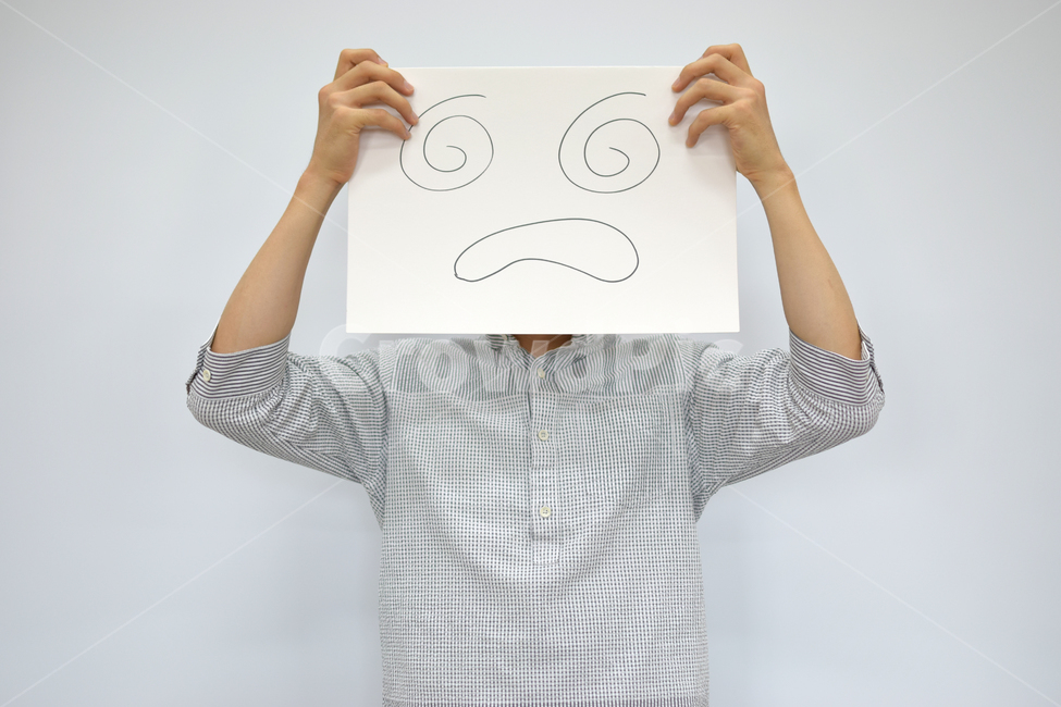 상자,종이,얼굴,표정,제스처,모션,옷,남자,남성,사업,비즈니스,비지니스,소셜,왕따,친구,상사,직장,사회,종이얼굴,표현,의사소통,기업,국민,스트레스,손,팔,사람,인물,인간,human,person,얼굴표정,facial expression,face,감정표현,기분,feeling,emotion,연출,컨셉,콘셉,direction,concept