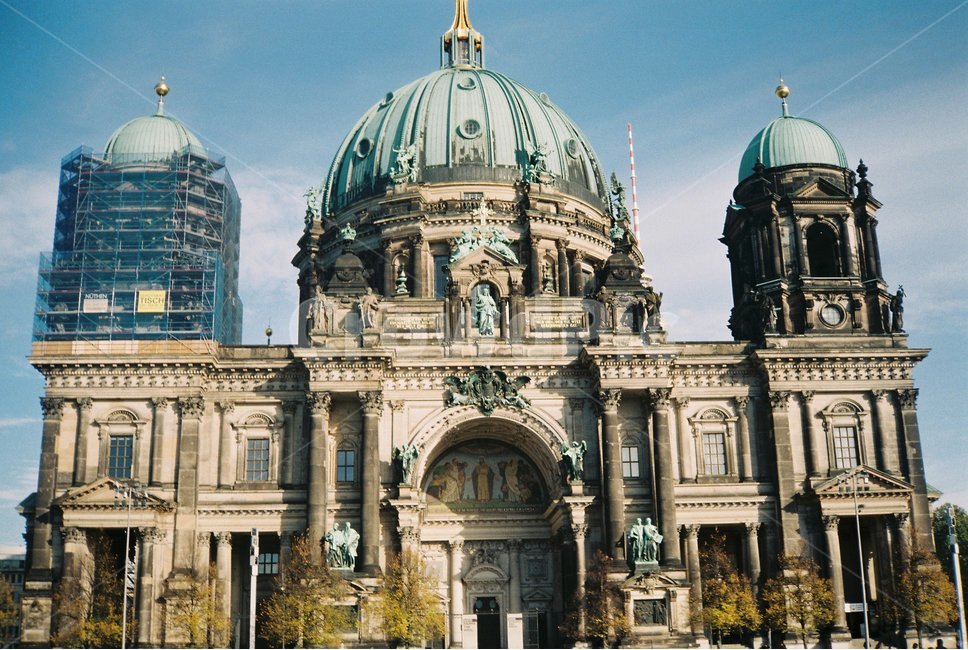 베를린돔,베를린,독일,건축,필름,감성,감성사진,Germany,Berlin,city,landscape,nature,feeling,Europe,Film,beautiful,photography,Berlindorm