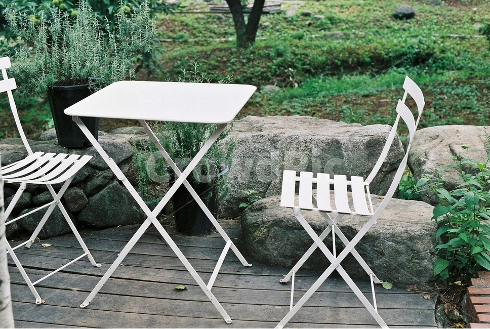 야외테이블,티테이블,outdoortable,teatable,green,whitetable