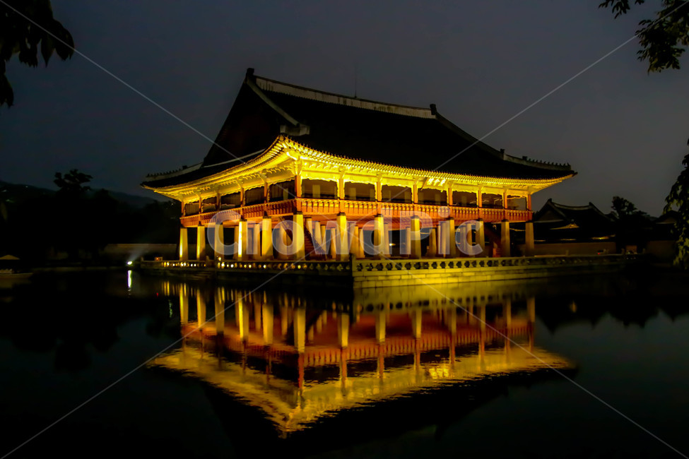 건물,건축물,경회루,경복궁,야경,한국전통,한국문화,korean traditional,korean culture,랜드마크,landmark,tourist attraction,한국랜드마크,한국관광지,한국명소,korea landmark,korea tourist attraction