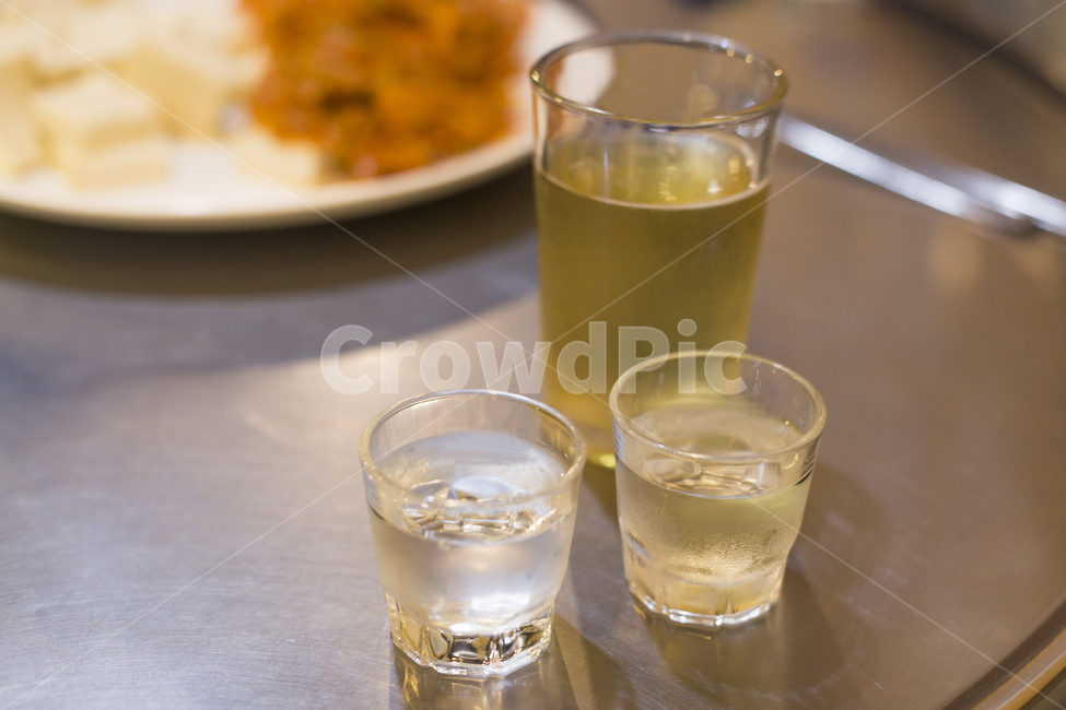 술,소주,술잔,소주잔,알콜,맥주,쏘맥,술,주류,alcohol