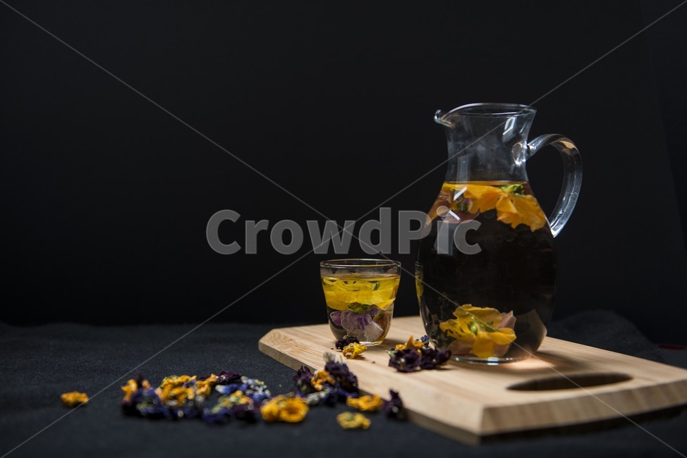 꽃차,플레이팅,우려낸차,다도,꽃차우리기