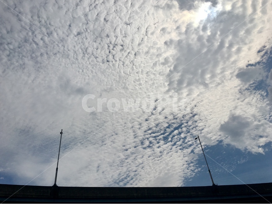 하늘,구름,날씨,적운,sky,자연,고가도로,가로등,자연,풍경,nature,landscape,outdoors,옥외,cloud,weather,cumulus