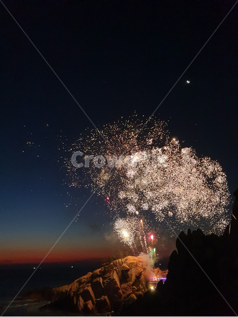 불꽃축제,불꽃,불꽃놀이,사람과불꽃,밤,festival,fireworksfestival,fireworks,people