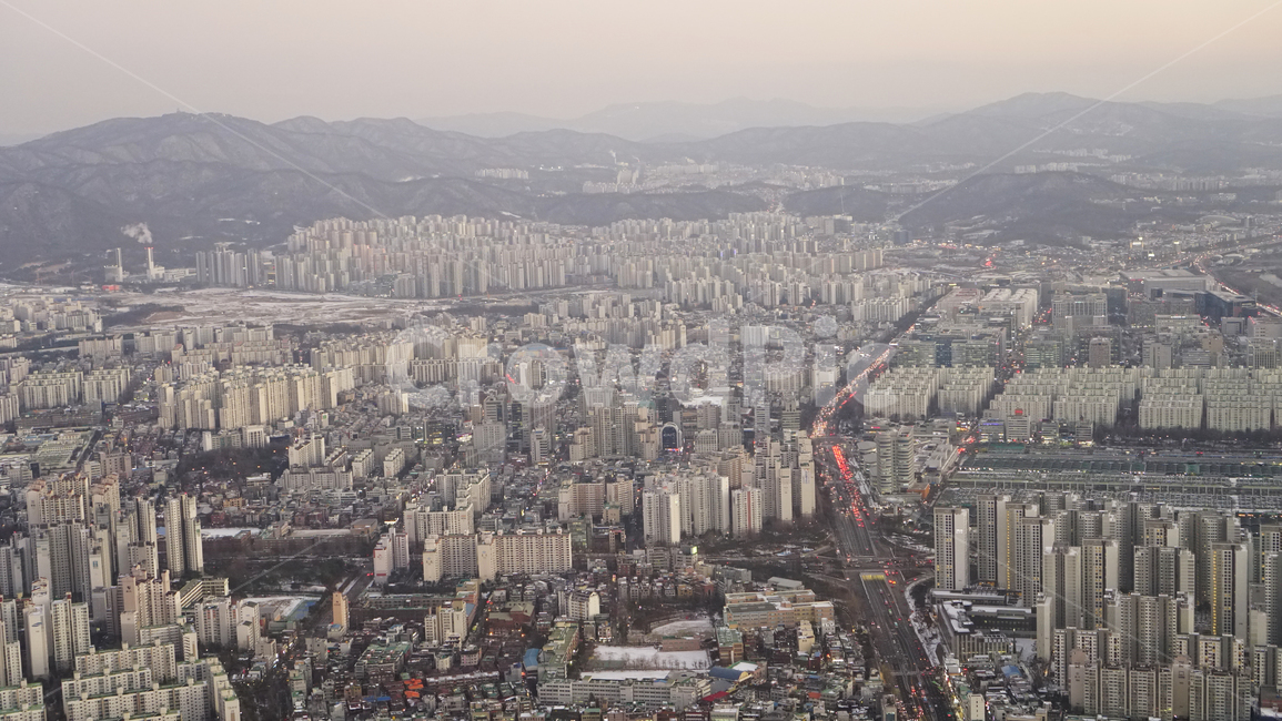 중국,미세먼지,바이러스,기관지,공기,청정,우환,폐렴,극한,상황,스모그,마스크,위생,건강,병,먼지,환절기,전염병,질병,의료,비염,예방,사회문제,헬스케어,황사,호흡기,세균,초미세먼지,신종바이러스,코로나,코로나바이러스,공포,독감,감기,위험,도심속,도시,서울,한강,아파트,전경,시야,흐리다,공기청정,오후,낮,먹구름,생활,​​,outdoors,옥외,landscape,경치,풍경,scenery,조감도,자연,aerialview,nature,도시,풍경,city,landscape,건강,헬스웨어,헬스케어,healthware,health care