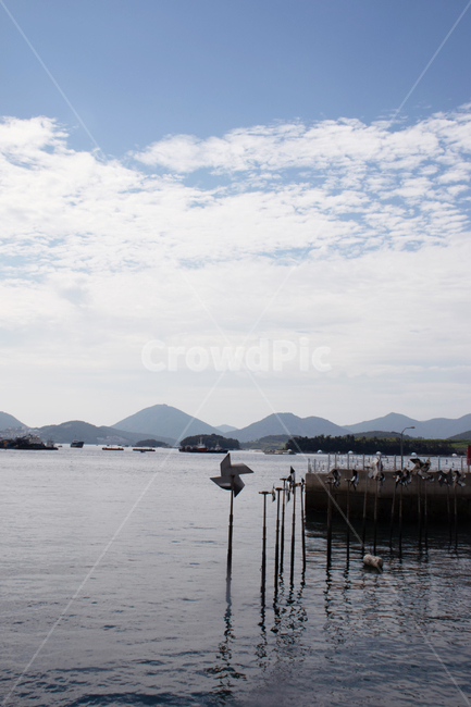 여수,바다,여수바다,바람개비,하늘,water,물,워터프론트,waterfront,yeosu,sea,sky,seaandsky,ocean,oceanview,오션뷰,산,mountain,mountains,여수경치,여수자연,outdoors,nature,자연,자연,풍경,nature,landscape,워터 프론트