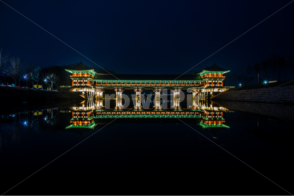반영,월정교반영,야경,월정교야경,풍경,경주월정교,야경,밤,풍경,nightscape,night,landscape,한국전통,한국문화,korean traditional,korean culture,architecture,건축물,building,건물
