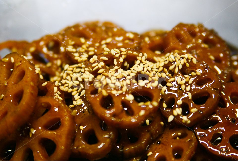 반찬,음식,연근,연근조림,아침,점심,저녘,음식,식재료,요리,food,cook,meal,dishes,food reserves,한식,한국음식,한국요리,korean food,korean dishes,korean meal,korean cook