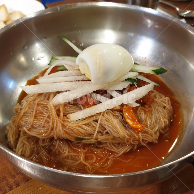 냉면,비빔냉면,여름,여름음식,면,면요리,noodle,한국음식,식사,음식,한국요리,koreanfood,koreancook