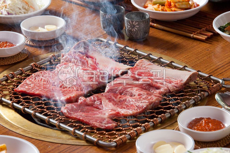 한우,소고기,소갈비,소생갈비,갈비,갈비구이,소갈비구이,소갈비고기,소,생소갈비,요리,음식,식사,food,한우갈비,한우생갈비,생갈비,음식,식재료,요리,food,cook,meal,dishes,food reserves,육류,고기,meat