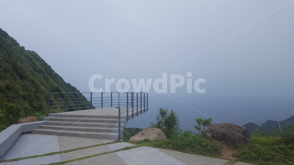 산,바다,나무,바위,자연,풍경,하늘색,초록색