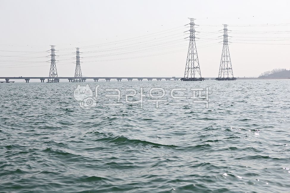 high voltage current,sea water,high voltage line,electric current,wire,Sihwa Convoy Tower,nature,sight,electricity,transmission tower,Sihwa Lake