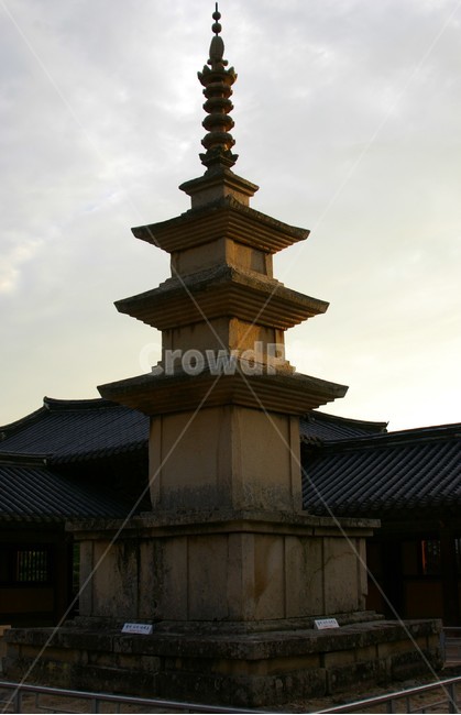 경주,탑,불국사,한국전통,전통건축물,석가탑,한국전통,한국문화,korean traditional,korean culture,랜드마크,landmark,tourist attraction,한국랜드마크,한국관광지,한국명소,korea landmark,korea tourist attraction,종교,신앙,religion,belief,faith,건축물,건물외관,exterior,building,structure,architecture,construction