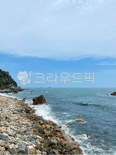 tide,headland,summer sea,beach promenade,sea,summer,wave,rock,trail,Beach,road,Gangwondo sea,sight,vacation,Korean natural scenery,Dongjin Jeong,coastline,sea stone,nature,Summer Vacation,fan road,water,sea rock,Gangwondo,promontory,korea,Jeongdongjin Buc