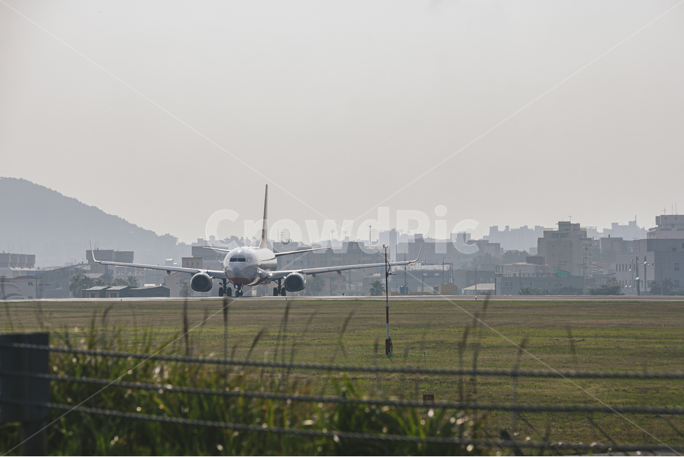 airport,공항,airfield,비행장,비행기,항공기,airplane,활주,교통,교통수단,traffic,transportation