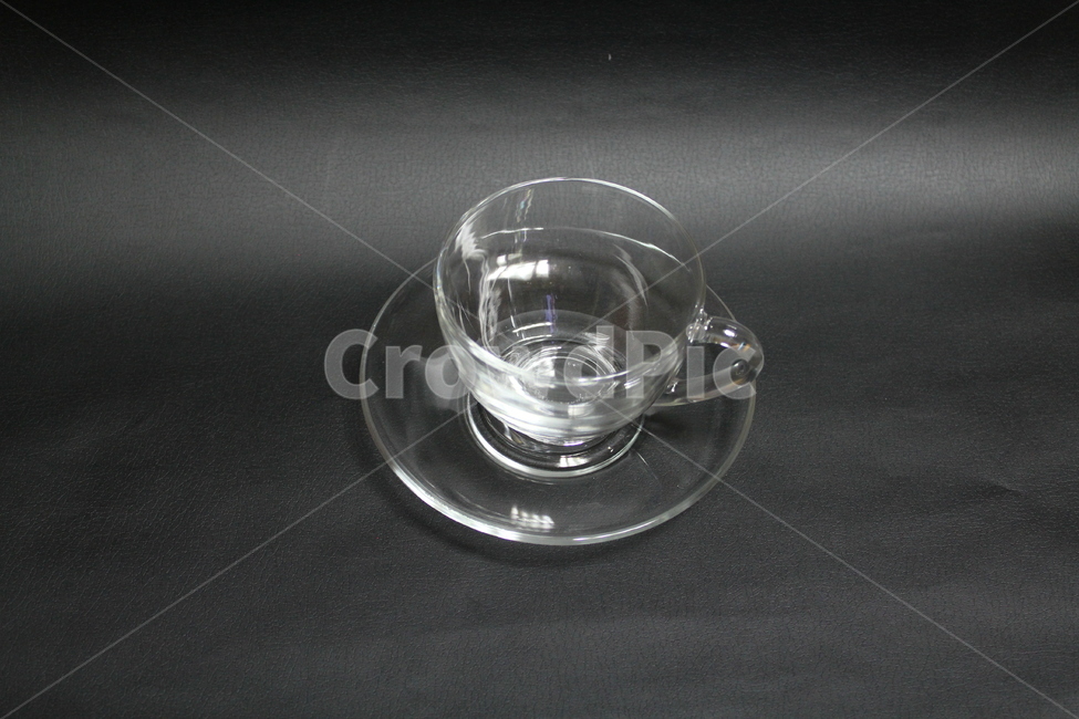 커피,커피잔,투명,유리잔,투명유리잔,음료,차,찻잔,사물,물건,오브젝트,thing,object,matter