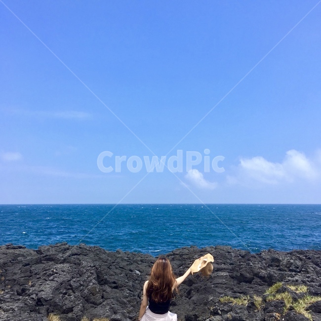 제주도,휴가,바다,풍경,하늘,바다풍경,하늘풍경,여름,제주도풍경,여행,감성사진,감성,구름,구름풍경,휴식,여름휴가,뒷모습,여자,사람,여자사람