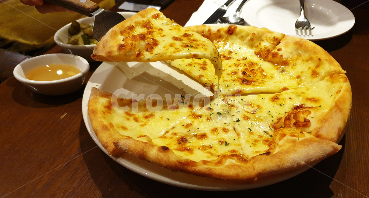 고르곤졸라,피자,pizza,고로곤졸라피자,치즈,gorgonzola,서양식,서양요리,westernfood,food,cook,양식