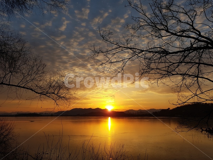 일출,해맞이,해돋이,새해,신년,자연,풍경,nature,landscape,한국자연풍경,한국자연경관,korea nature landscape,outdoors,옥외,sunset,일몰,dawn,새벽,sky,하늘,red sky,붉은 하늘,dusk,황혼,sunlight,햇빛