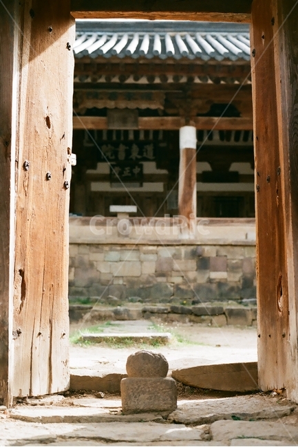 도산서원,서원,문,출입구,한옥,한국전통,한국문화,korean traditional,korean culture,건축물,건물외관,exterior,building,structure,architecture,construction