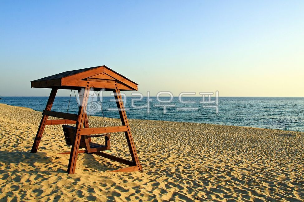 바닷가,해변,바다,그네,모래사장