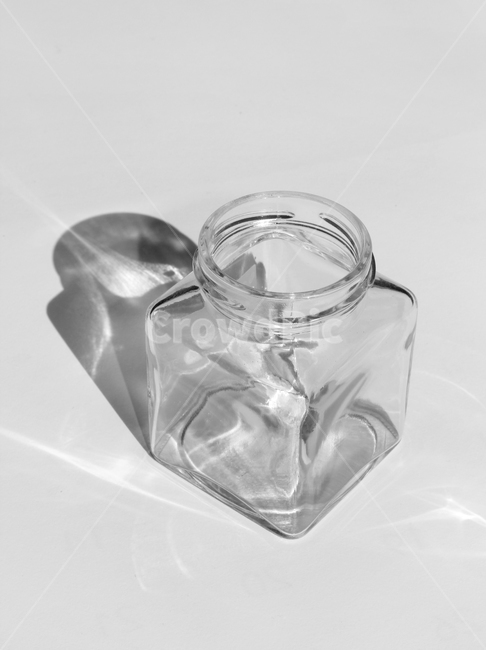 blank,bottle,clean,clear,crystal,empty,glass,glassware,gray,isolated,jar,object,open,refresh,빈,비어있는,병,유리병,빈병,유리,깨끗한,회색,그레이,열린,열려있는,오픈,물건,사물,흰배경,사물,물건,오브젝트,thing,object,matter,누끼,remove background