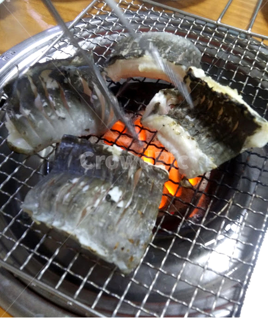 자갈치,장어구이,연탄불,석쇠,음식