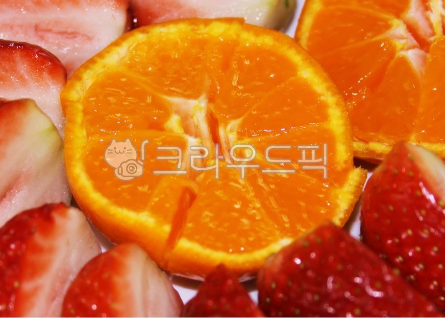 감귤류과일,fruit,과일,딸기,식물,디저트,음식,strawberry,orange
