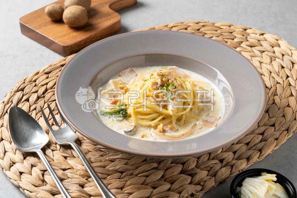 브런치,스파게티,까르보나라,파스타,크림,점심,면요리,음식,이태리