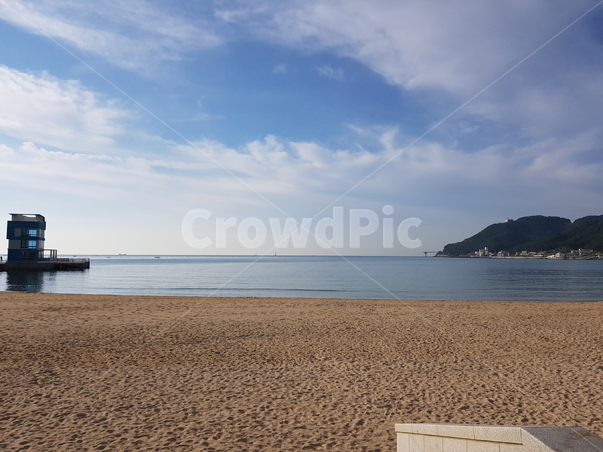 바다,하늘,조용한바다,모래,해수욕장,아침바다,해변,바다,beach,sea