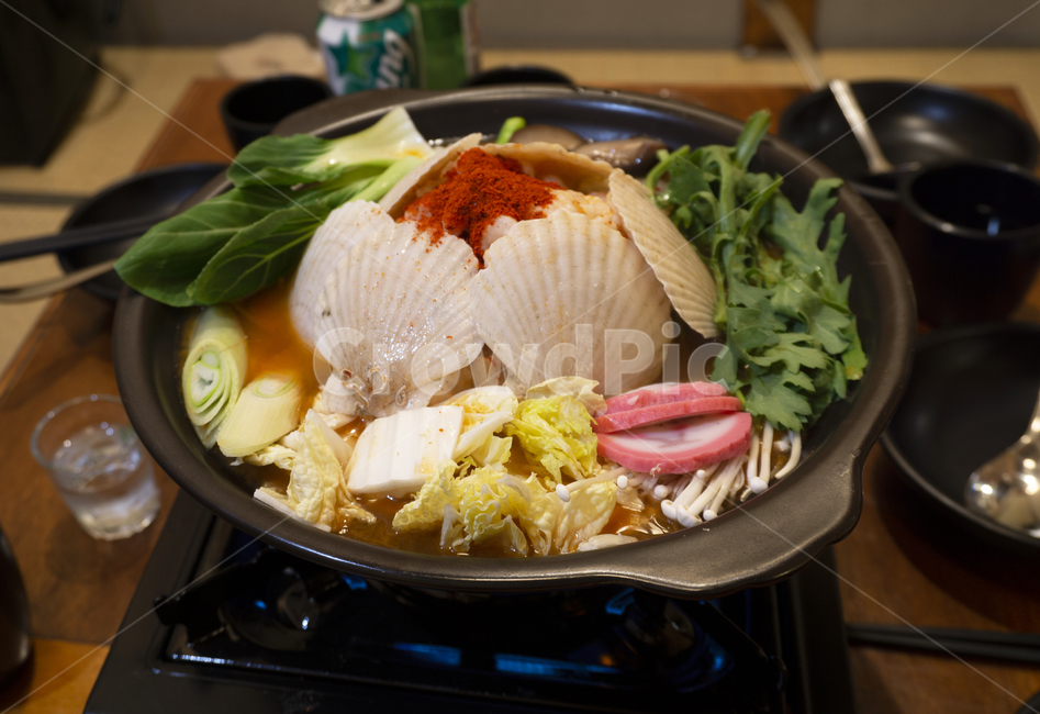 food,음식,dish,요리,meal,식사,안주,술잔,술자리,나베,가리비,숙주,양배추,소주,koreandistilledspirits,soju,음식,식재료,요리,food,cook,meal,dishes,food reserves
