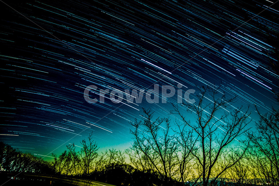 night view,startrails,star,Gwangdeoksan night sky,Gwangdeok Mountain summit,Gangwondo,Gangwondo night sky,horoscope,star trail,By Gangwondo,Gwangdeoksan Mountain,night sky,A journey through the stars