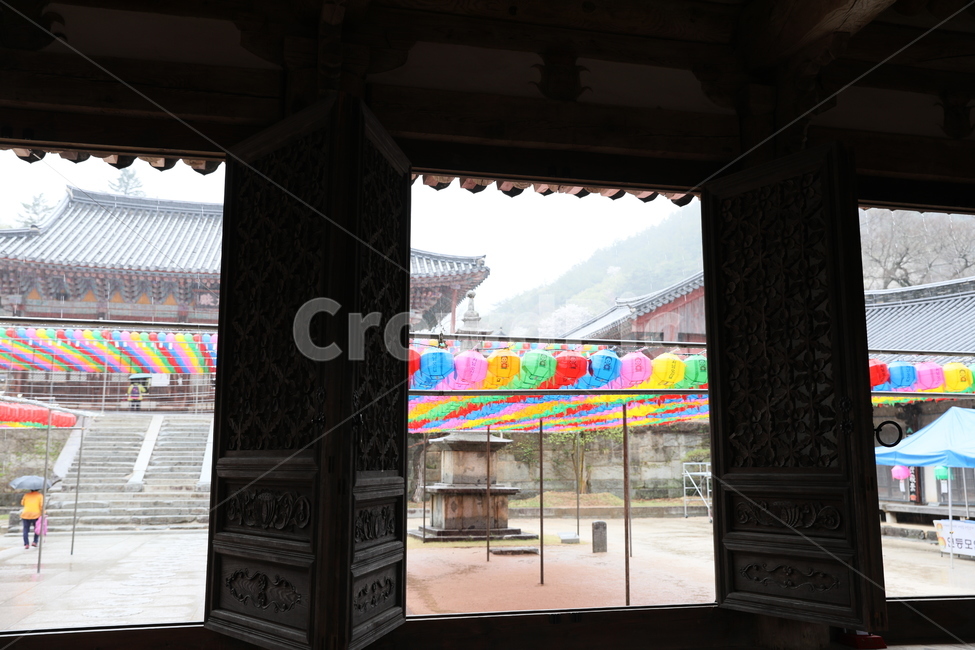 구례,화엄사,사찰,전통가옥,절,한국전통,한국문화,korean traditional,korean culture,종교,신앙,religion,belief,faith,비,비오는날,rain,rainy