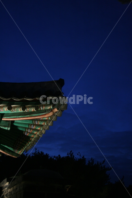 하늘,풍경,건축물,밤,야경,야경,밤,풍경,nightscape,night,landscape,한국전통,한국문화,korean traditional,korean culture,건축물,건물외관,exterior,building,structure,architecture,construction,건물