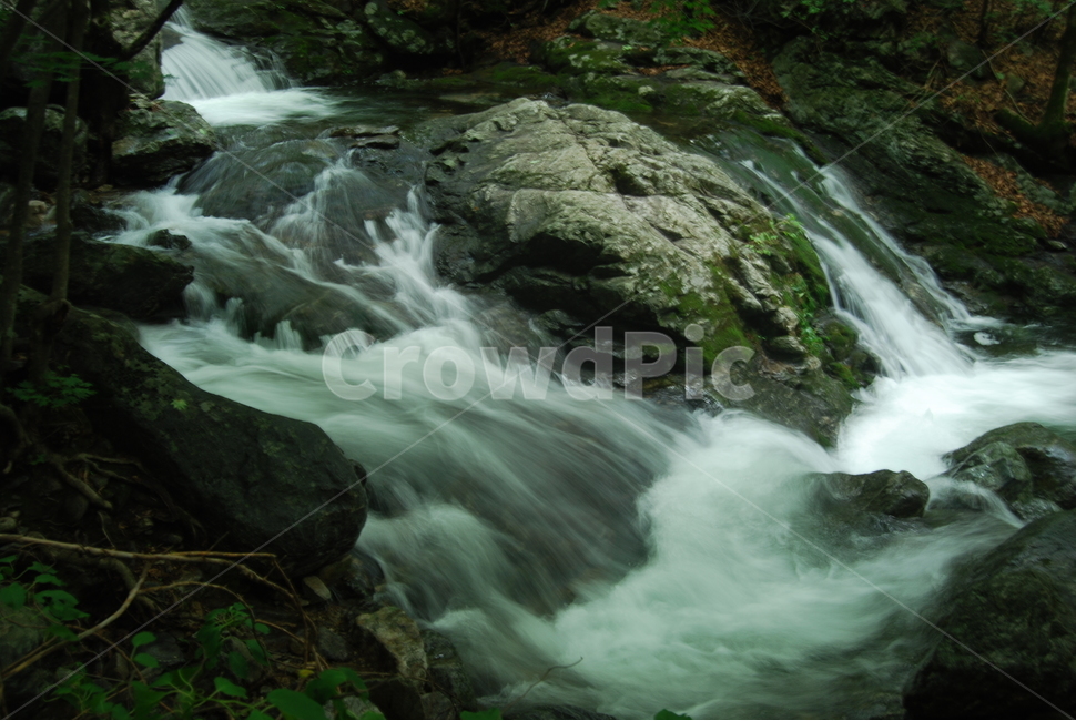 계곡,valley,물,water,돌,stone,여름,계절,summer,season,자연,풍경,nature,landscape,outdoors,옥외,river,강,waterfall,폭포